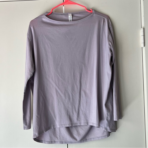 Long Sleeve Lululemon Top - Picture 1 of 4
